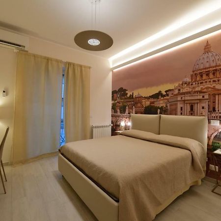 San Pietro Moonlight Luxury Apartment Рим Екстер'єр фото