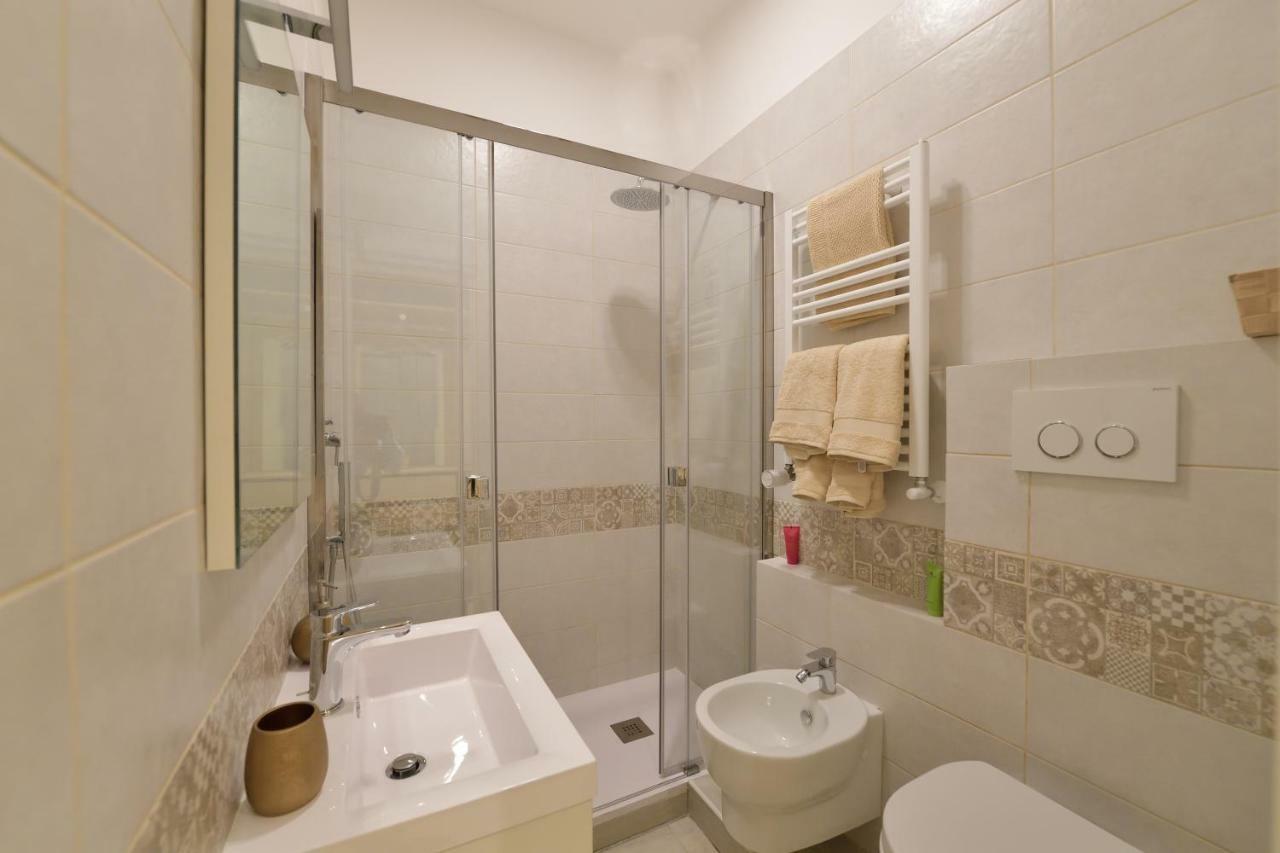 San Pietro Moonlight Luxury Apartment Рим Екстер'єр фото